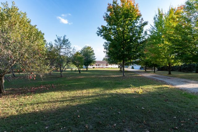 25595 County Road 388, Pine Grove Twp, MI 49055