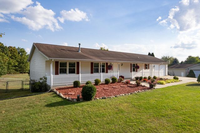 25595 County Road 388, Pine Grove Twp, MI 49055