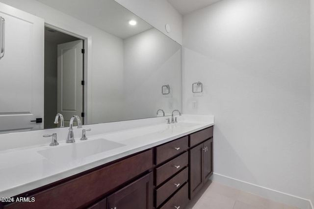 2121 W Sonoran Desert Drive Apt 5, Phoenix, AZ 85085