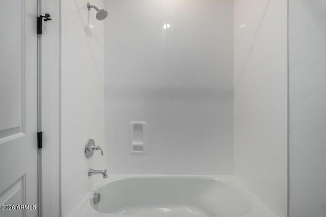 2121 W Sonoran Desert Drive Apt 5, Phoenix, AZ 85085