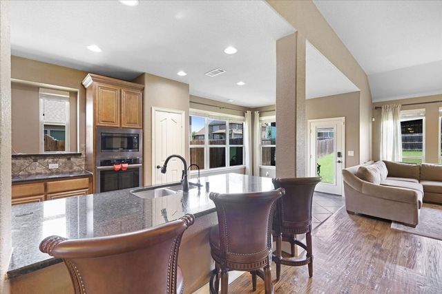 1108 Vickery Drive, Desoto, TX 75115