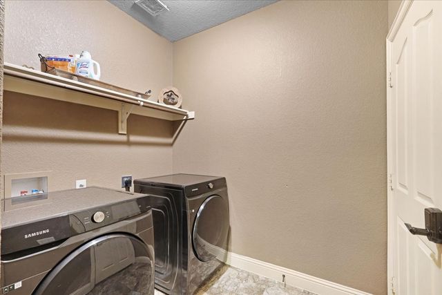 1108 Vickery Drive, Desoto, TX 75115