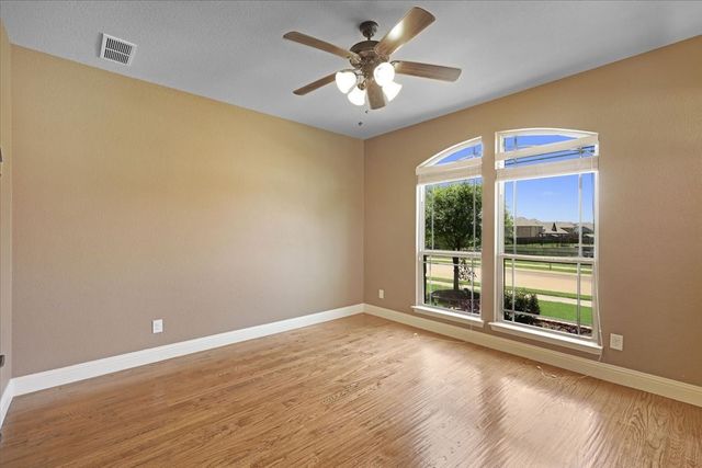 1108 Vickery Drive, Desoto, TX 75115