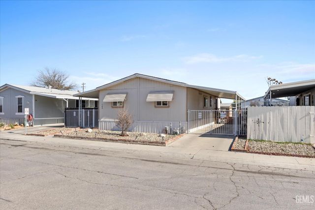 1301 Taft Highway 166, Bakersfield, CA 93307