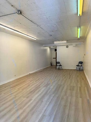 6259 W Belmont Avenue, Chicago, IL 60634