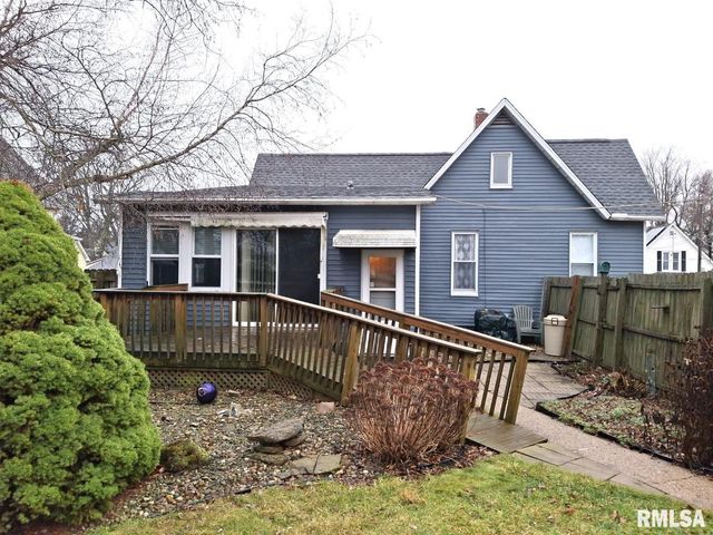 471 N 7TH Avenue, Canton, IL 61520