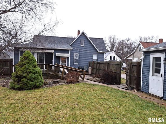 471 N 7TH Avenue, Canton, IL 61520