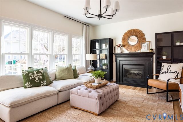 5720 Rolling Creek, Glen Allen, VA 23059