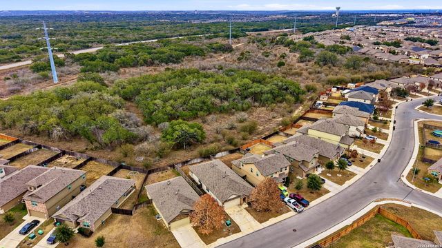 810 Sage Thrasher, San Antonio, TX 78253