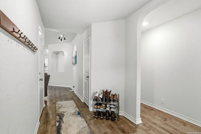 810 Sage Thrasher, San Antonio, TX 78253