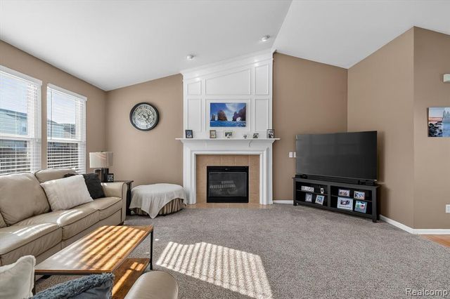 7526 Carlton Drive, Ypsilanti, MI 48197