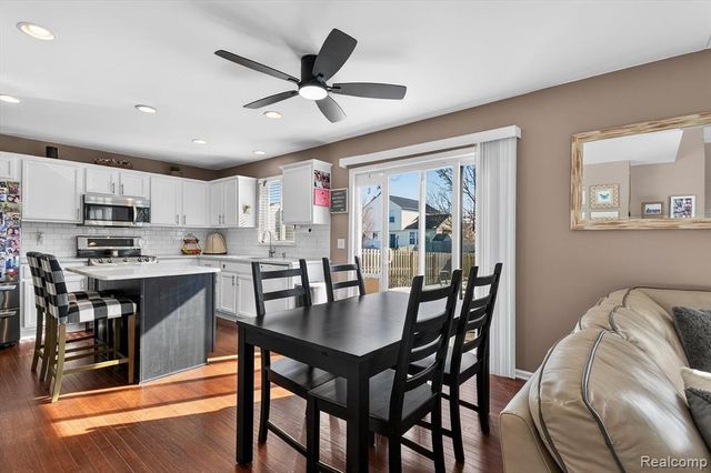 7526 Carlton Drive, Ypsilanti, MI 48197