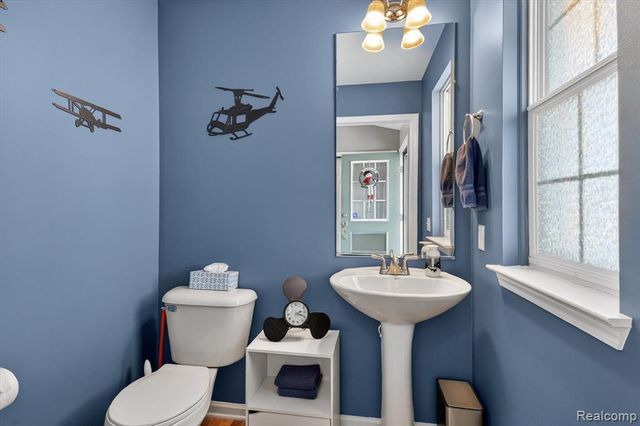 7526 Carlton Drive, Ypsilanti, MI 48197