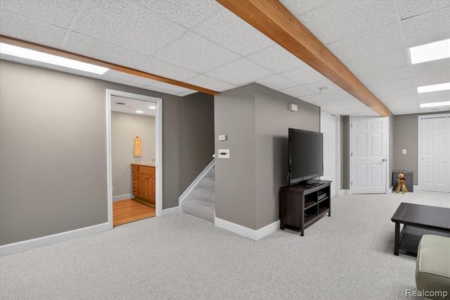 7526 Carlton Drive, Ypsilanti, MI 48197