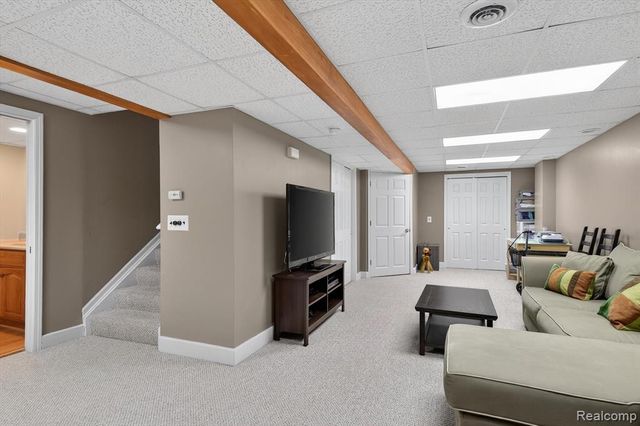 7526 Carlton Drive, Ypsilanti, MI 48197