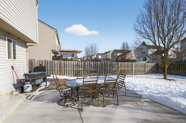 7526 Carlton Drive, Ypsilanti, MI 48197