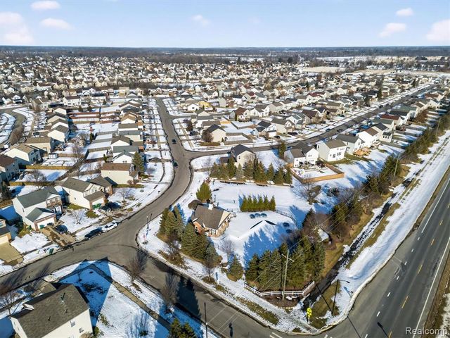 7526 Carlton Drive, Ypsilanti, MI 48197