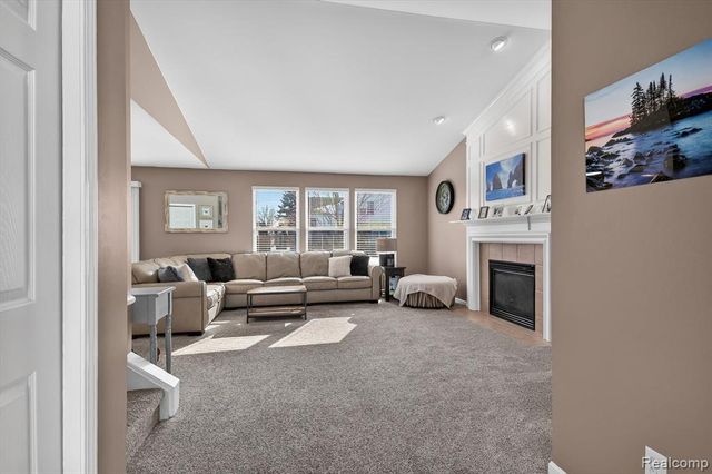 7526 Carlton Drive, Ypsilanti, MI 48197