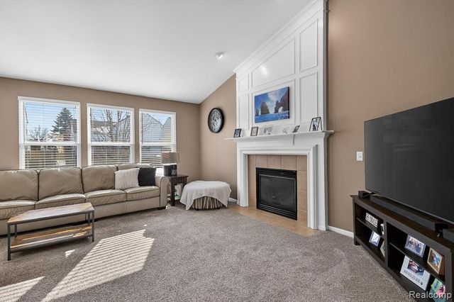 7526 Carlton Drive, Ypsilanti, MI 48197