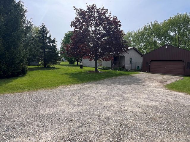 5275 Lippincott Road, Elba Township, MI 48446