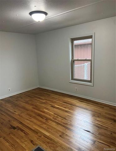 5275 Lippincott Road, Elba Township, MI 48446