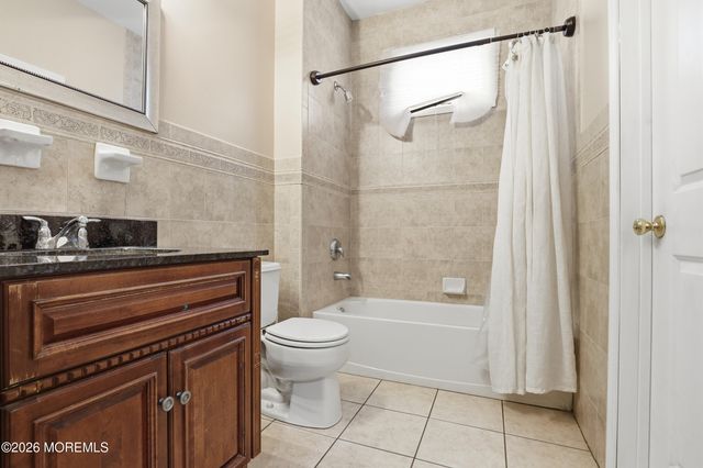 66 Birch Street, Lakewood, NJ 08701