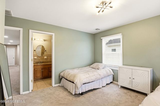 66 Birch Street, Lakewood, NJ 08701