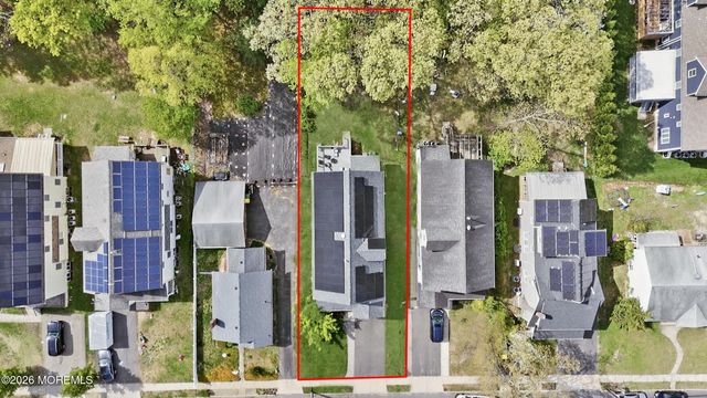 66 Birch Street, Lakewood, NJ 08701