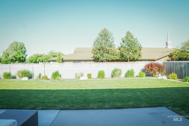 4512 S Wildbrook Ave, Boise, ID 83709