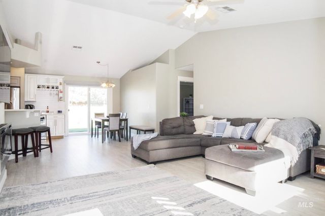 4512 S Wildbrook Ave, Boise, ID 83709