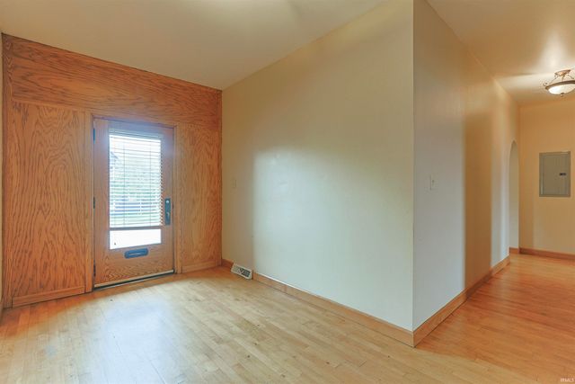 306 S Notre Dame Avenue, South Bend, IN 46617
