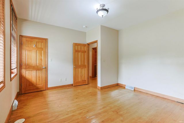306 S Notre Dame Avenue, South Bend, IN 46617