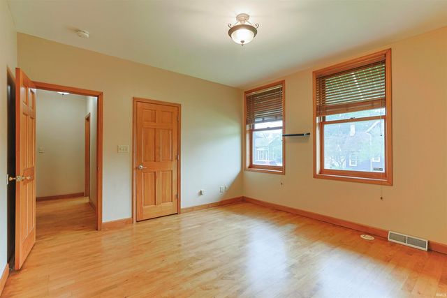 306 S Notre Dame Avenue, South Bend, IN 46617