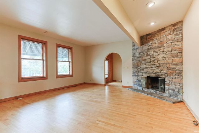 306 S Notre Dame Avenue, South Bend, IN 46617