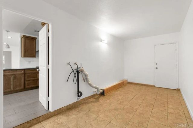 7112 Skyline Drive, San Diego, CA 92114