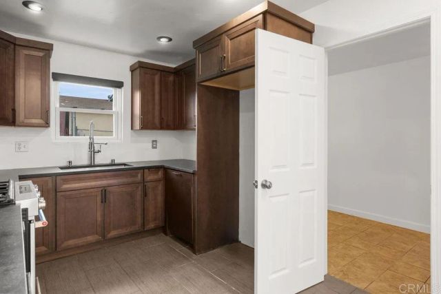 7112 Skyline Drive, San Diego, CA 92114