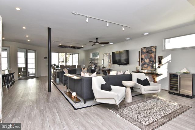 35 MARYLAND AVE, Rehoboth Beach, DE 19971