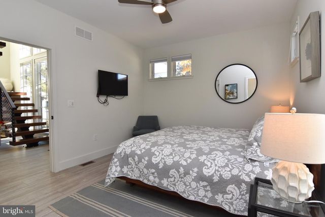 35 MARYLAND AVE, Rehoboth Beach, DE 19971