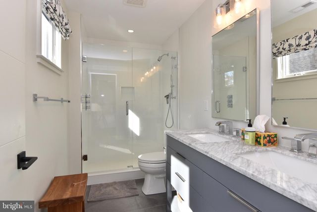 35 MARYLAND AVE, Rehoboth Beach, DE 19971