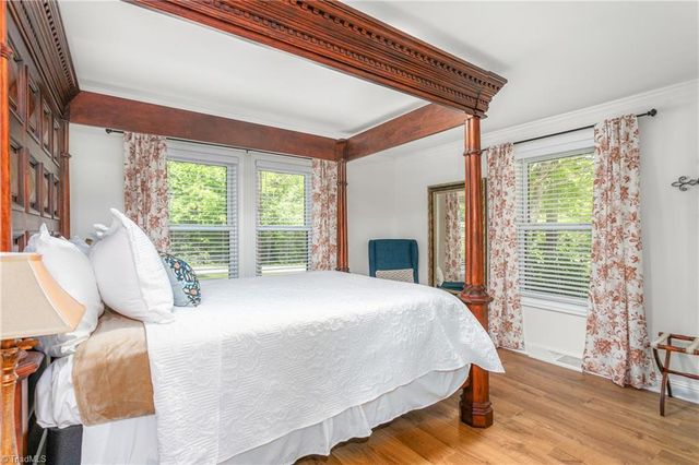 914 NC Highway 62 E, Pleasant Garden, NC 27313