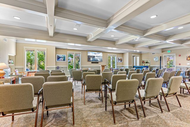 827 Pavilion Place, Ashland, OR 97520
