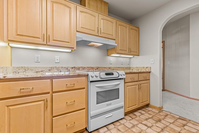 827 Pavilion Place, Ashland, OR 97520