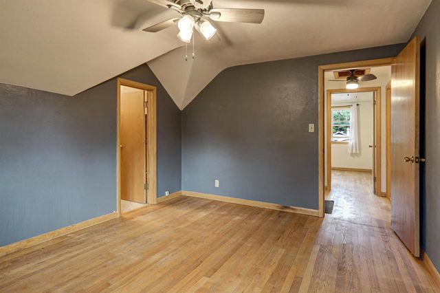207 CRESCENT DRIVE, Neenah, WI 54956
