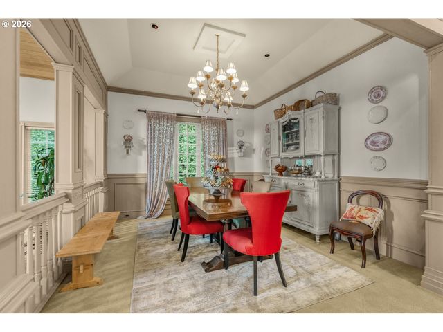 3889 Se SAINT ANDREWS Pl, Gresham, OR 97080