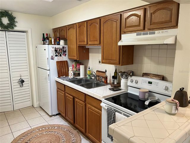 3706 NW 45TH STREET A, Gainesville, FL 32607