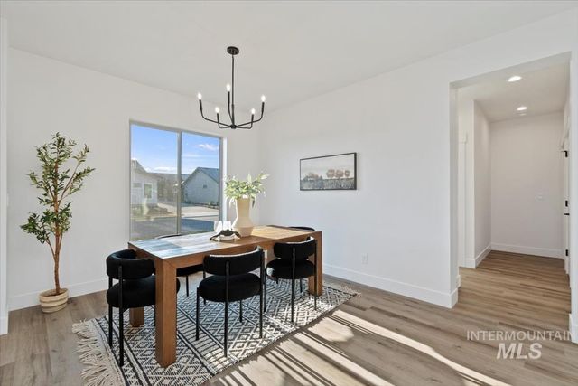 11162 S Corballis Ln, Kuna, ID 83634