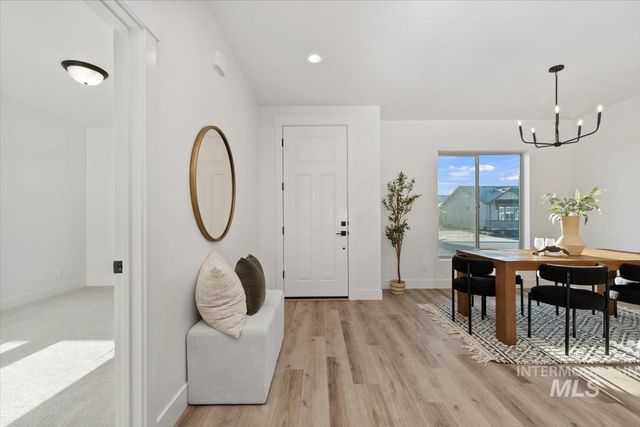 11162 S Corballis Ln, Kuna, ID 83634