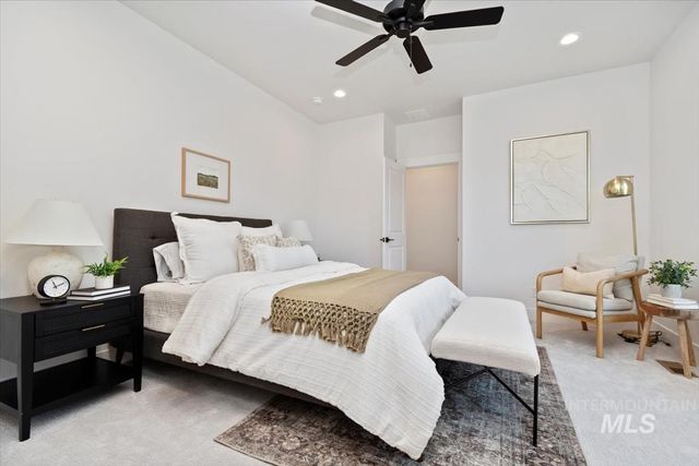 11162 S Corballis Ln, Kuna, ID 83634