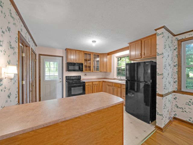 1258 Hillwood Dr, Clarksville, TN 37040