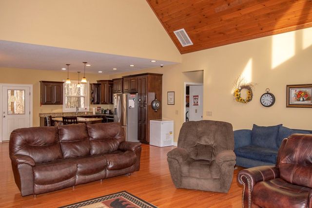 11509 Hwy 64 E, Hayesville, NC 28904